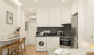 Lazuli Hermes Apartments