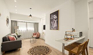 Lazuli Hermes Apartments