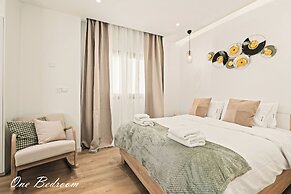 Lazuli Hermes Apartments