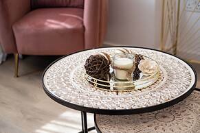 Lazuli Hermes Apartments