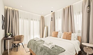 Lazuli Hermes Apartments