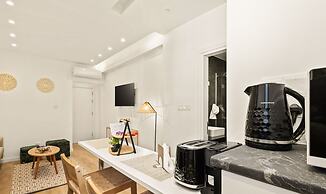 Lazuli Hermes Apartments