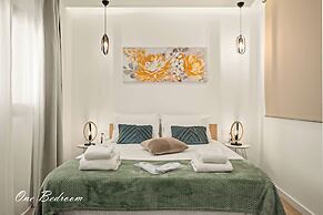 Lazuli Hermes Apartments