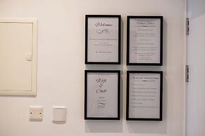 Lazuli Hermes Apartments