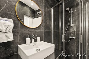 Lazuli Hermes Apartments