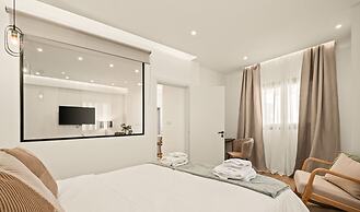 Lazuli Hermes Apartments