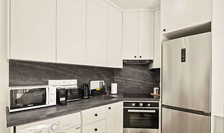 Lazuli Hermes Apartments