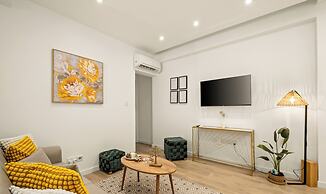 Lazuli Hermes Apartments