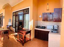 Giri's Villa Jimbaran