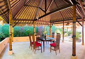 Giri's Villa Jimbaran