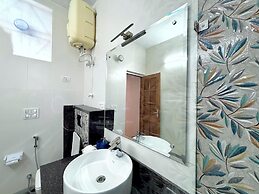 Luxury 4 Bedroom's Independent villa