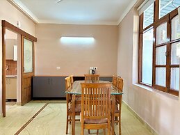 Luxury 4 Bedroom's Independent villa