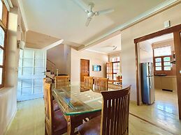 Luxury 4 Bedroom's Independent villa