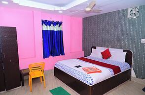 DhamStay Hotel Padoshi Near Beach Puri