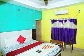 DhamStay Hotel Padoshi Near Beach Puri
