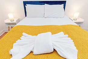 Modern 2-bed Flat Sleeps 4 Near City Centre and Utilita Arena