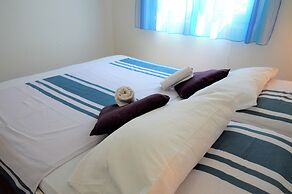 Cute apartment in stone house near sea