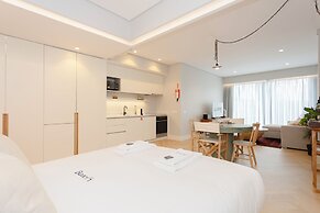 Luxury Design Apartment M