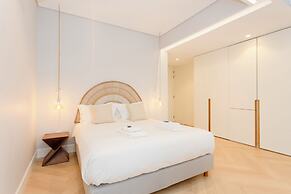 Luxury Design Apartment M