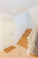 Luxury Design Apartment M