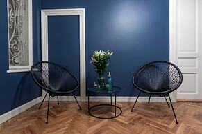 Barbacan Suites by Upstairs