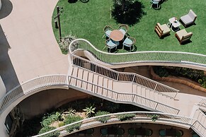 Reef Hotel & Spa