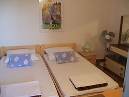 Apartman Azoa 2