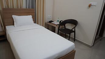 Hotel IVY Grand By GRB