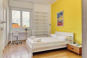 Stylish 2BR flat next to Navigli