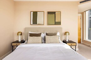 The Riverside Residence - 3bdr Flat With Balcony