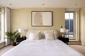 The Riverside Residence - 3bdr Flat With Balcony