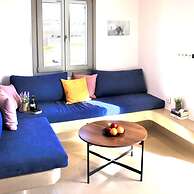 Assyr A - Santorini Cozy Retreat