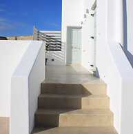 Assyr B - Santorini Cozy Retreat