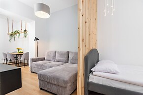 Modern  Apartments  by Upstairs