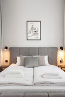 Modern  Apartments  by Upstairs