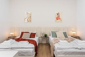 Modern  Apartments  by Upstairs