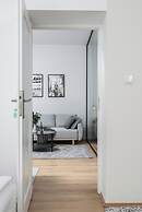 Modern  Apartments  by Upstairs