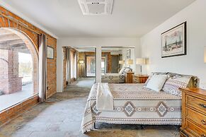 10-acre Desert Oasis w/ Expansive Patio in Tucson!