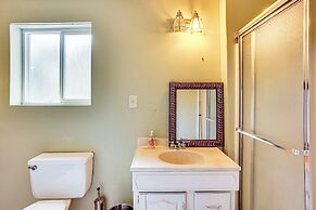 Seatac Home w/ Patio & Grill - 3 Mi to Airport!