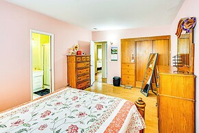 Seatac Home w/ Patio & Grill - 3 Mi to Airport!