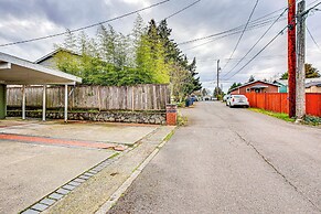 Seatac Home w/ Patio & Grill - 3 Mi to Airport!