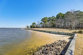 Private Beach & Fishing Pier: Wicomico River House