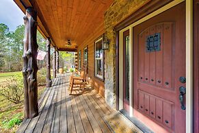 Deck, Smoker & Yard: Peaceful Gem in Pine Mountain