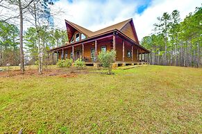 Deck, Smoker & Yard: Peaceful Gem in Pine Mountain