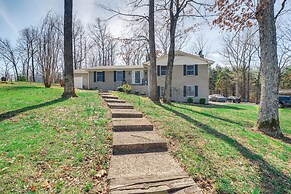 4 Mi to Wku: Hilltopper's Hideaway w/ Grills!
