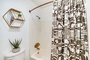 4 Mi to Wku: Hilltopper's Hideaway w/ Grills!