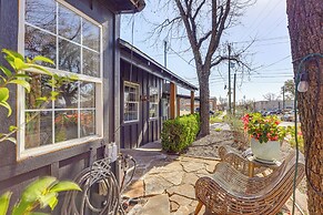 Creekside Cottage w/ Deck & Hot Tub in Belton