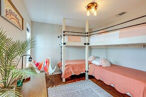 Creekside Cottage w/ Deck & Hot Tub in Belton