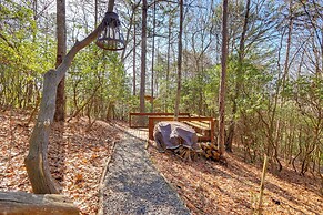 Fire Pit, Hot Tub & Grill: Murphy Family Retreat!