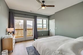 6 Mi to Chattanooga: Home w/ Balcony & Dtwn Views!
